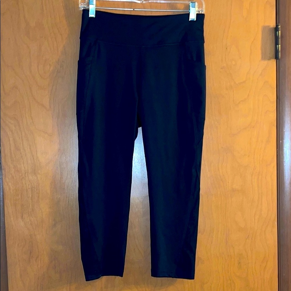 Tek Gear Black Stretchy Capris